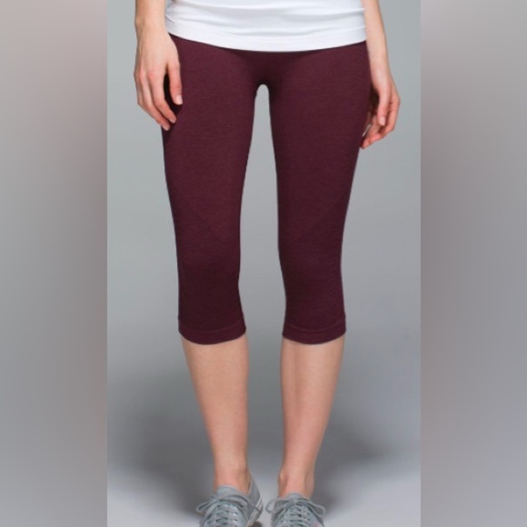EUC Lululemon In The Flow Crop II Womens Small Heathered...